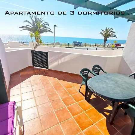 La Parreta Primera Linea Apartment *